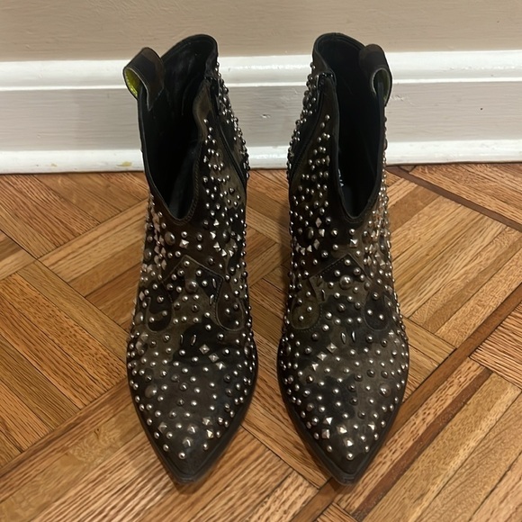 Elena Iachi camo studded booties size 40 - Picture 3 of 6